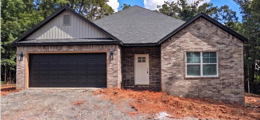 5 Collins Lane, Bella Vista, AR